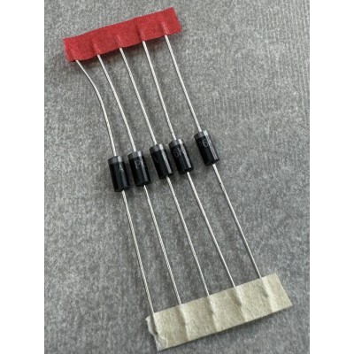 Діод захисний P6KE15A