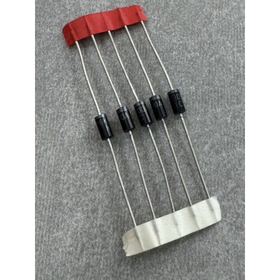 Діод захисний P6KE100A