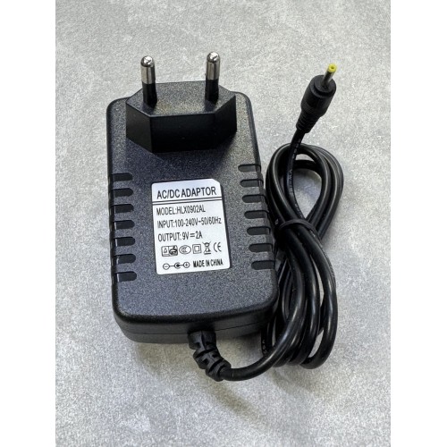 Блок живлення імпульсний для планшетів 9V 2A (2.5мм x 0.7мм)