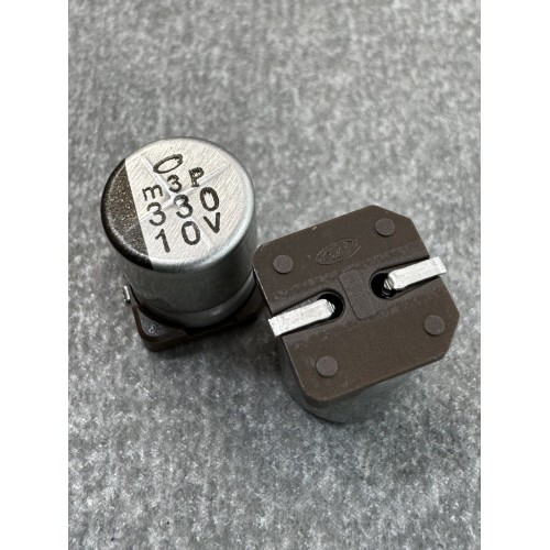 Електролітичний конденсатор 330uf 10V,105C, (8x10)
