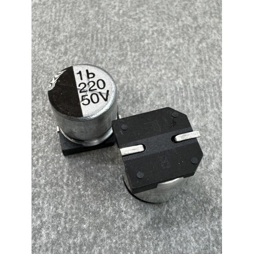 Конденсатор електролітичний 220uf 50V,105C, (10x10)