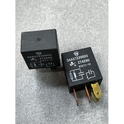 Реле 12V 30A 4pin (1 open ) ZT4290