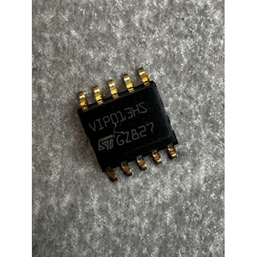 Мікросхема VIPer013HSTR