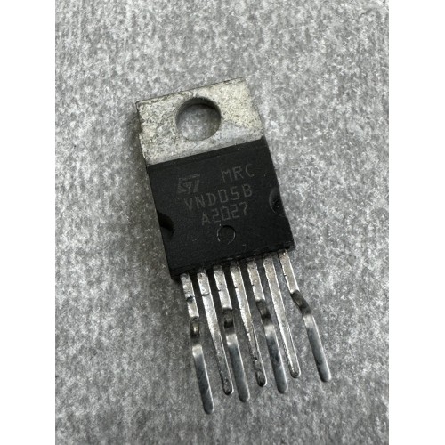 Мікросхема VND05B