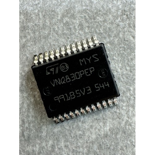 Мікросхема VNQ830PEP