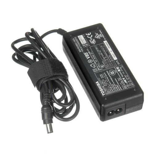 Блок живлення імпульсний 15V 4A/TOSHIBA/6.3mm x 3.0mm 60W