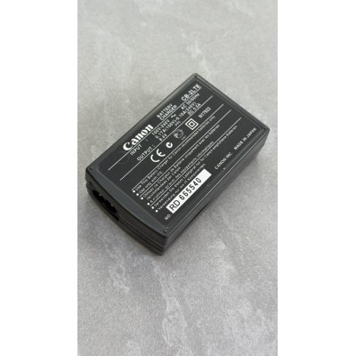 Зарядний пристрій CANON CB-2LTE/8.4V 0.5A/