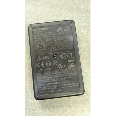 Зарядний пристрій CASIO BC-11L/4.2V 0.6A/