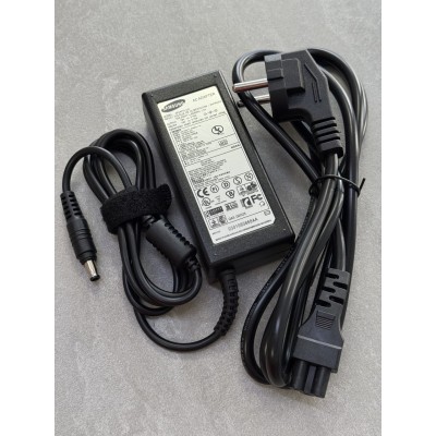Блок живлення імпульсний Samsung 19V 3.16A (60W)(5.5mm x 3.0mm with pin inside)