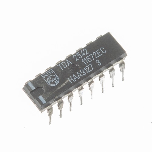 Мікросхема TDA2542